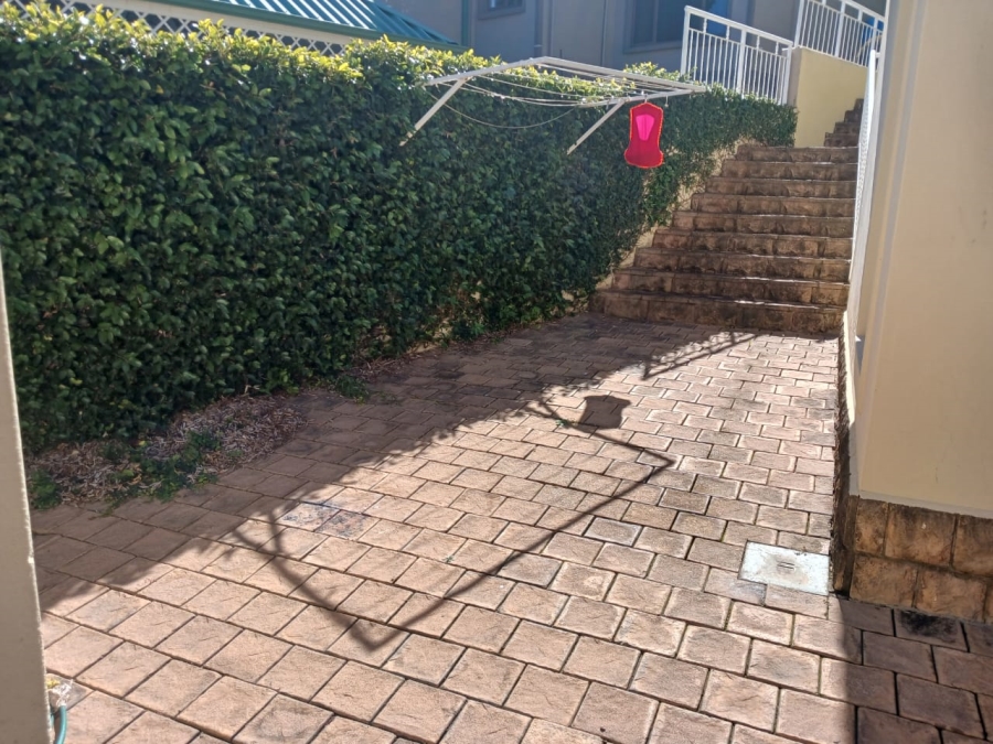 4 Bedroom Property for Sale in Kosmos North West